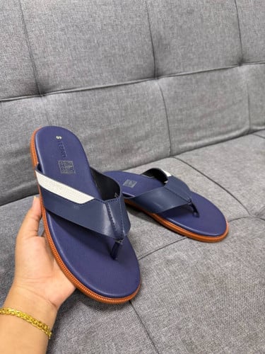 ស្បែកជេីងPedro មួយគូ15$ត្រូវការអាចឆាតសួបានមានសេវ៉ាផ្ញេី25ខេត្តក្រុង