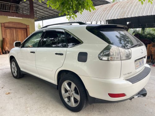 លុចស៊ីសRX330 2004 ឡានស្អាតសំណុំ នៅថ្មី