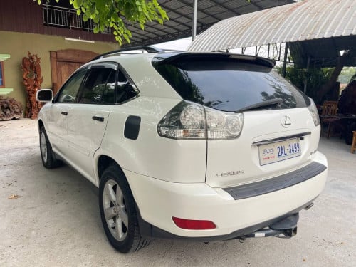 លុចស៊ីសRX330 2004 ឡានស្អាតសំណុំ នៅថ្មី