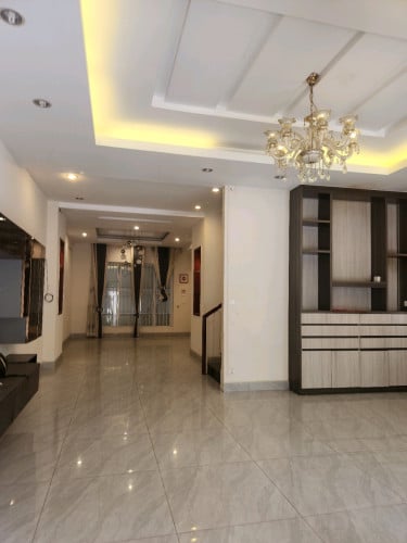 វីឡាភ្លោះ Tvin vila