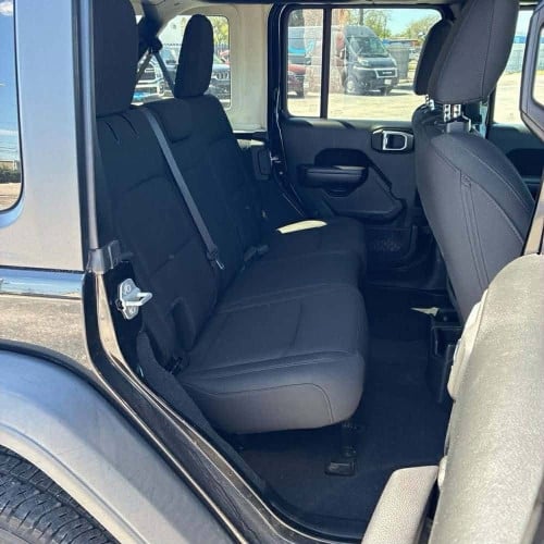 ✅️ETA 05 07 26 Jeep Wrangler 2018 ឡានស្អាត