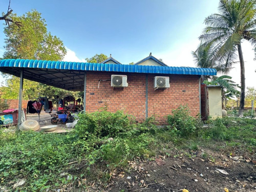 🏦House Available for Urgent Sale at a Special Price (Negotiable).