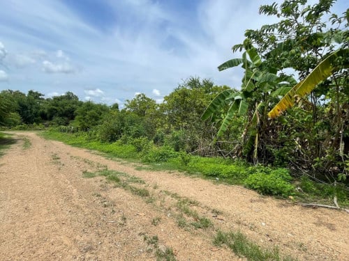 🏦Land Available for Urgent Sale at a Special Price (Negotiable).