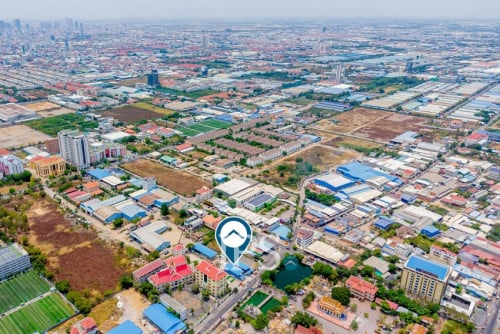 #សម្រាប់លក់ 🏭 ឃ្លាំងពាណិជ្ជកម្មទំហំ 1,655 ម៉ែត្រការ៉េ – ចោមចៅ ១ ភ្នំពេញ