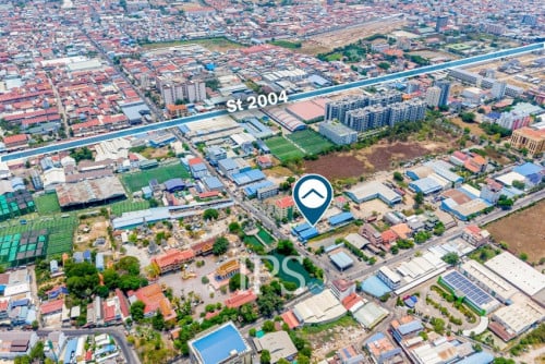 #សម្រាប់លក់ 🏭 ឃ្លាំងពាណិជ្ជកម្មទំហំ 1,655 ម៉ែត្រការ៉េ – ចោមចៅ ១ ភ្នំពេញ
