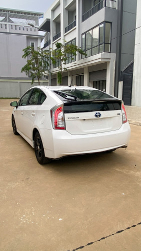 💥 ស្តុកថ្មី តម្លៃពិសេស!🚘 2012 Prius Option 2 ក្រដាសពន្ធ សខ្ចីញិញ👉ម៉ាញ៉េធំ Android ហើយ