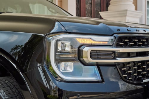 🔥កាន់តែខ្លាំង កាន់តែទំនើប! Ford Everest Platinum ម៉ាស៊ីនថ្មី 3.0L V6