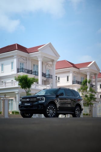 🔥កាន់តែខ្លាំង កាន់តែទំនើប! Ford Everest Platinum ម៉ាស៊ីនថ្មី 3.0L V6
