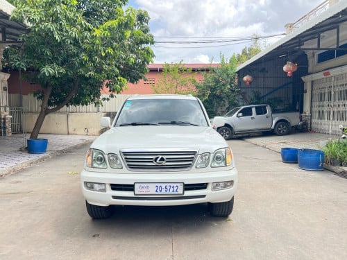 03បងប្អូនប្រភេទឡានស្អាត់អត់បុអត់ច្រះឯកសារគ្រុបកាត់ឈ្មោះបានតំលៃ14500$