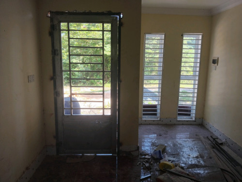 2 houses - land 831 m2