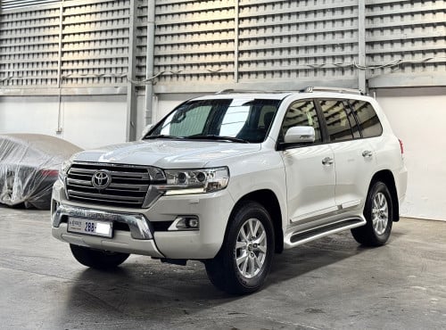 2016 LAND CRUISER GXR FULL OPTION អារ៉ាប់