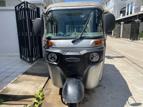2019 BAJAJ MAXMA
