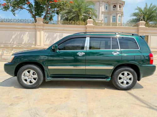 4ម៉ាសុីនប៉ុង1ឆ្នាំ2003លំដាប់មេឡានមកមើលធានាថាមិនខកជើងទេ