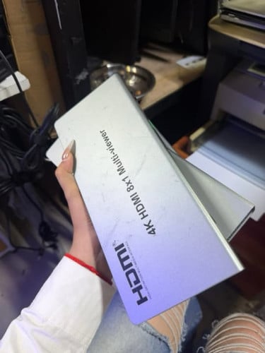 4K HDMI 8x1 Multi Viewer មានការធានា1 អាទិត្យ អីវ៉ាន់មាននៅក្នុងស្តុក បងអាចធ្វើការកម្ម៉ង់បាន📩
