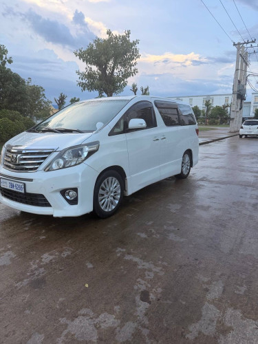 Alphard  012