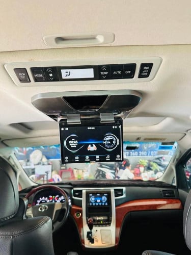 Alphard 2010