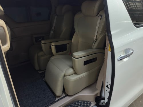 Alphard 2012 ឡានថ្មីខ្លាំងបងៗ