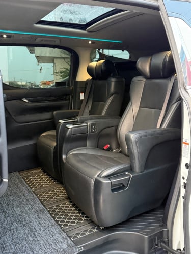 Alphard ឆ្នាំ2020 V4 សាំងសុទ្ធ