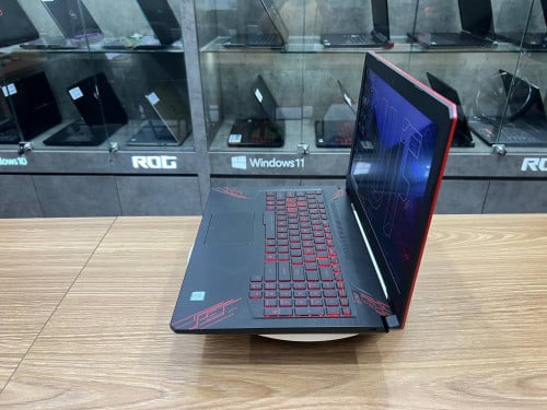 Asus Tuf gaming FX504 (Gaming&Design)