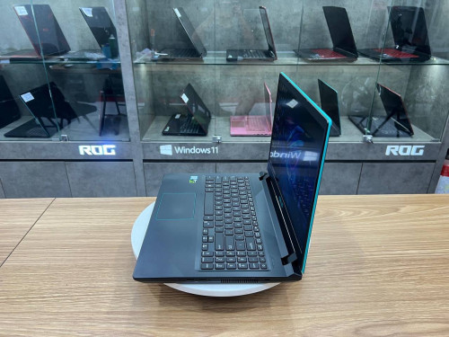 Asus VivoBook 15 (Gaming&Design)