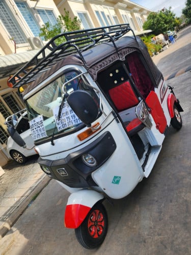 BAJAJ RE 2022 /11