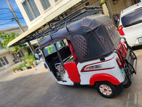 BAJAJ RE 2022 /11