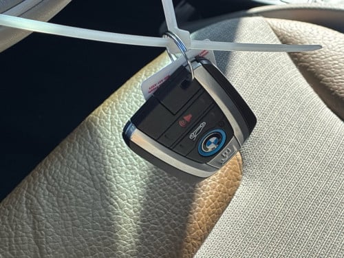 BMW I3 2015 Full Option (សាំង+EV) ៨ម៉ឺនម៉ាយ