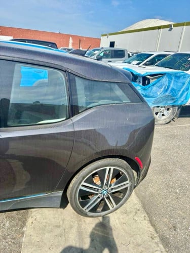 BMW I3 2015 Rex Full Option (EV+សាំង)សោរ2គ្រាប់