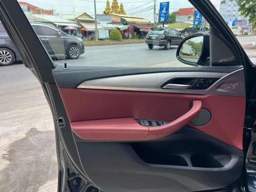 BMW IX3 M-Package EV 2024