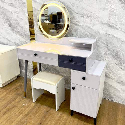 Cosmetic cabinets