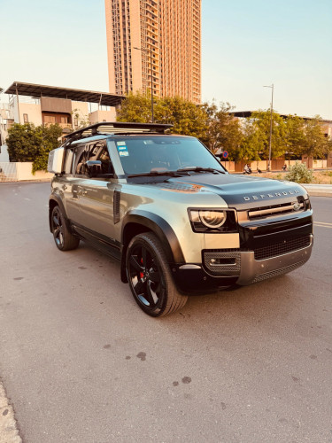 Defender XDynamic 2022