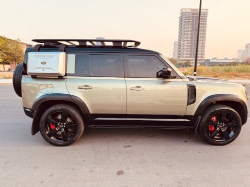 Defender XDynamic 2022