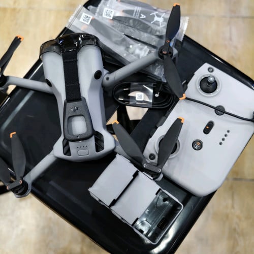 DJI Mini 5 Pro ថ្ម​ 3 គ្រាប់​ មួយទឹកមានបញ្ហាសេនស័រឆ្វេង