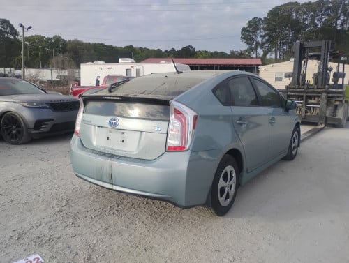 ETA : 19-06-2026 , Toyota prius option 3 Solar ឆ្នាំ2013