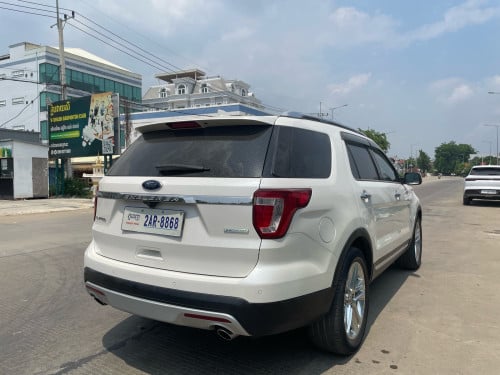 FORD EXPLORER 2016