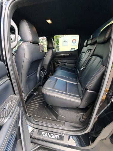 Ford Ranger Wildrak up Raptor ឆ្នាំ 2023