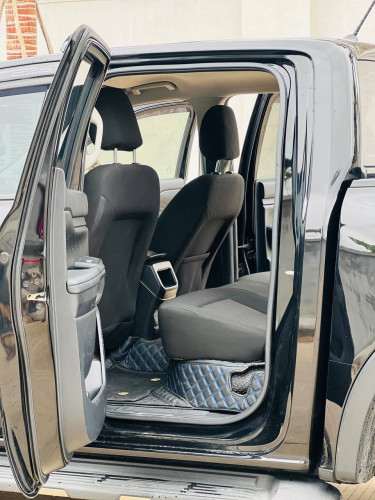 Ford XL 2024 ប៉ុង2 អូតូកាពីតាស់ ពណ៌ខ្មៅ(ស្លាកលេខ 2BX)
