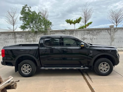 Ford XL 2024 ប៉ុង2 អូតូកាពីតាស់ ពណ៌ខ្មៅ(ស្លាកលេខ 2BX)