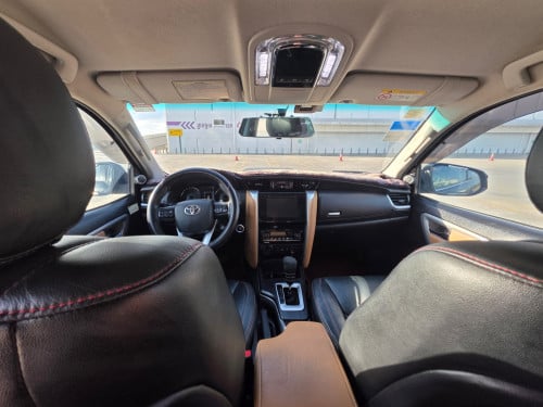 Fortuner លក់ដូរស៊េរី