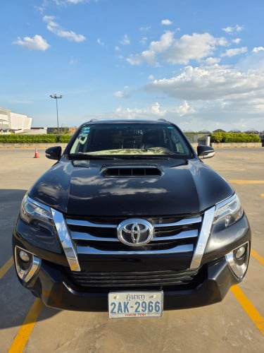 Fortuner លក់ដូរស៊េរី