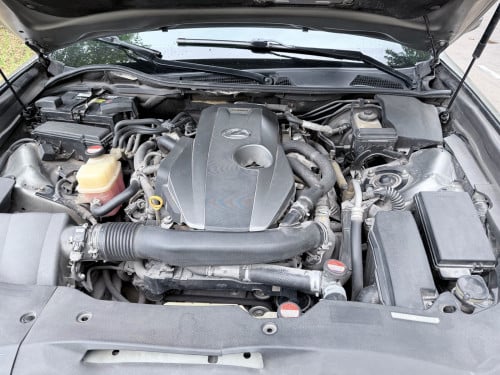 GS200t 2016 ឡានស្អាត ម្ចាស់ផ្ទាល់