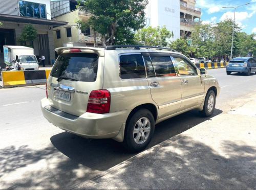 High Lander 2003 P2 ឡានថ្មី អត់បុក អត់ជ្រេះ