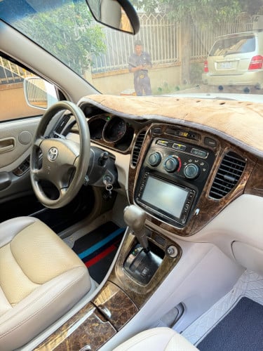 Highlander V6 ឆ្នាំ01 ប៉ុង២ តែបាតថ្មីណាស់ អត់មានច្រែះ១តក់ទេ