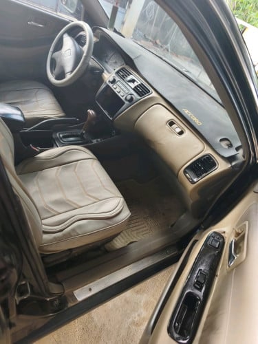 វៃដូរ Honda Accord 2000