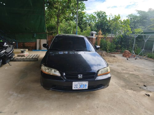 វៃដូរ Honda Accord 2000