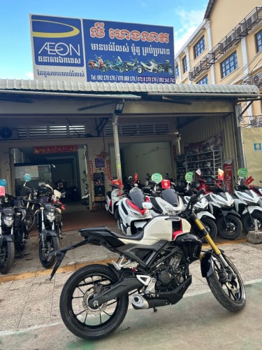 Honda CB 018y ម៉ូតូស្អាតសន្នុំ