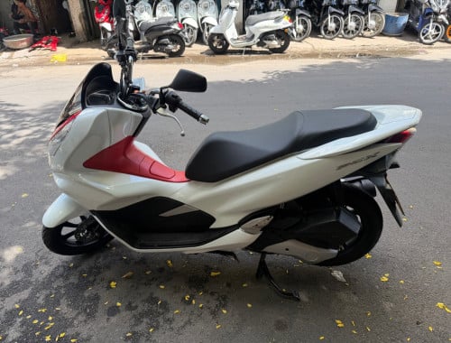 Honda PCX 2020 មួយទឹក ពណ៌ ស ស្អាត98%
