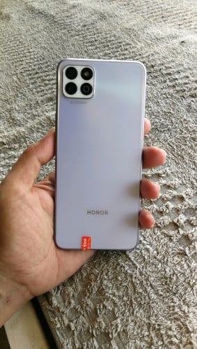 Honor play20 ទំហំរ៉េម6GB មេម៉ូរី128GB ថ្ម5000mAh មួយទឹកស្អាតសំណុំស៊ីនលក់តម្លៃ40$