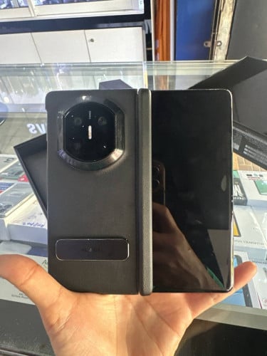 Huawei Mate X7 99% Company