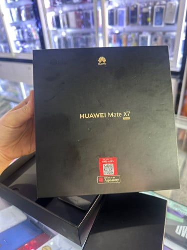 Huawei Mate X7 99% Company